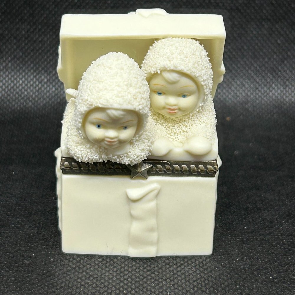 Department 56 Snowbabies "Surprise" bisque hinged box